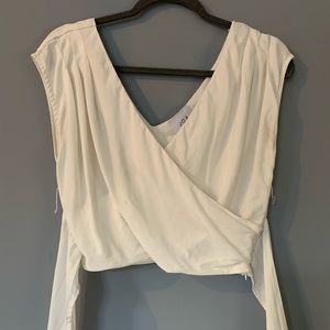 JOA white size M tie blouse - beautiful like new!